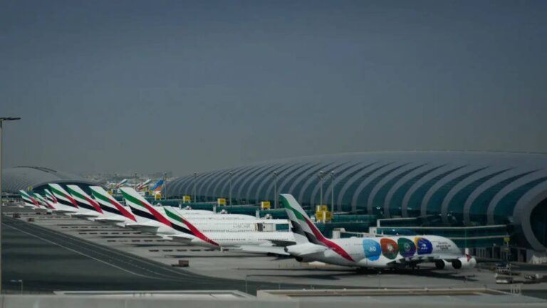 UAE airlines resume flights