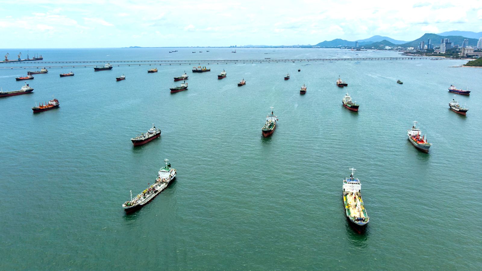Strait of Hormuz tension and energy crisis