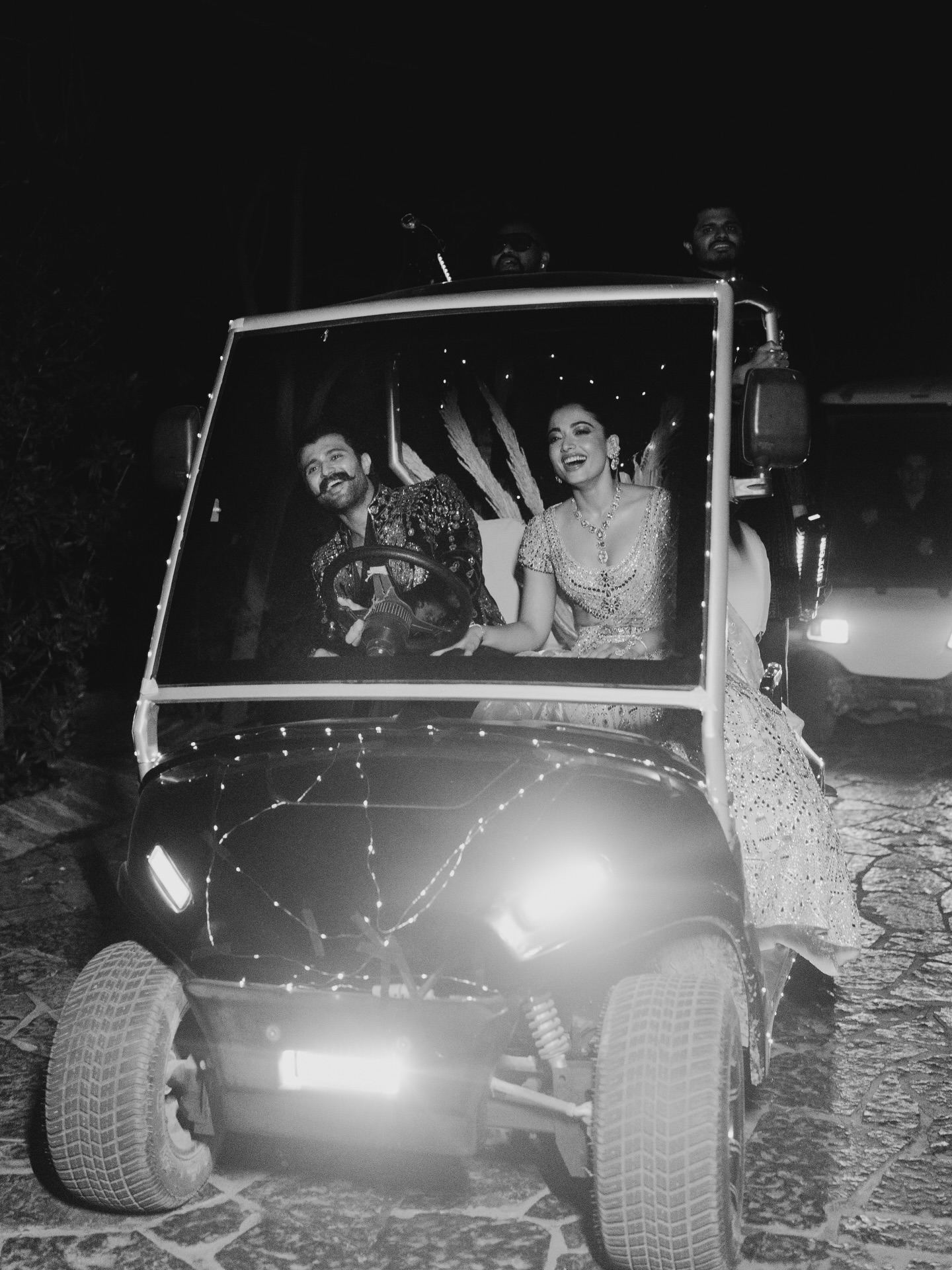 Virosh Romantic Glance Under Lights