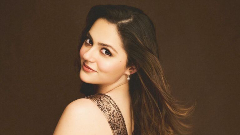 Aneet Padda Shakti Shalini role
