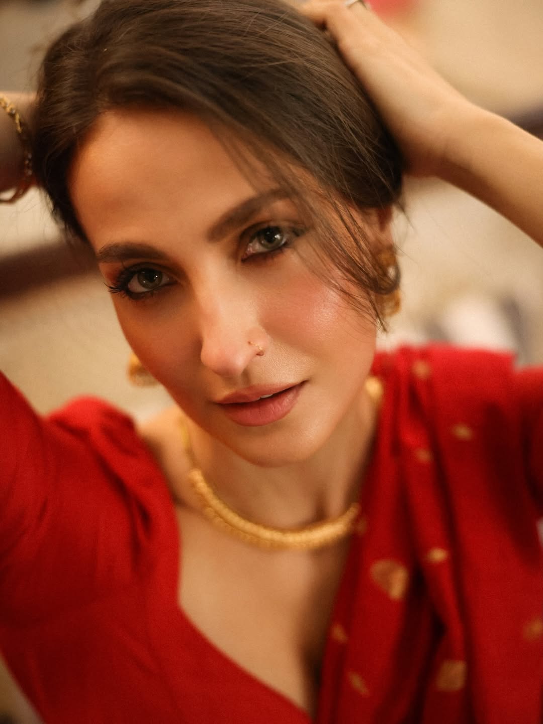 Elli AvrRam Shows Off Edgy Ethnic Fashion Style