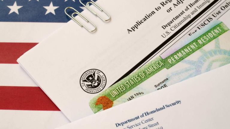 H-1B visa worker green card delay issue