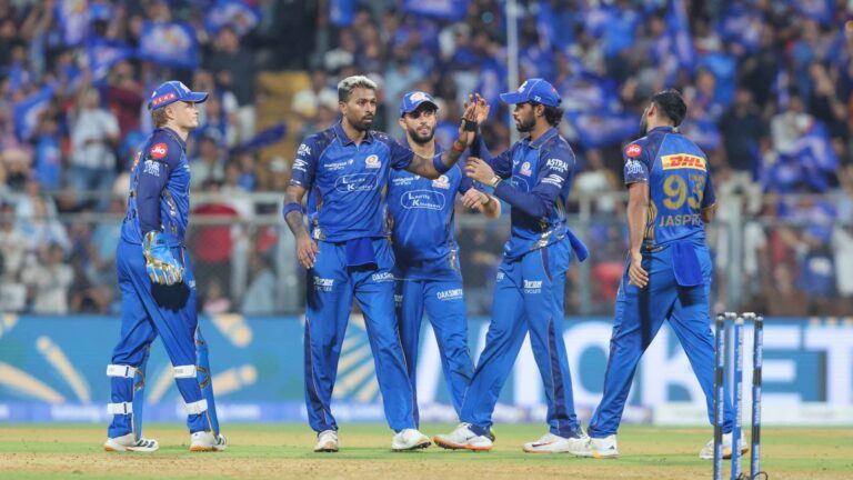 Hardik Pandya leading Mumbai Indians