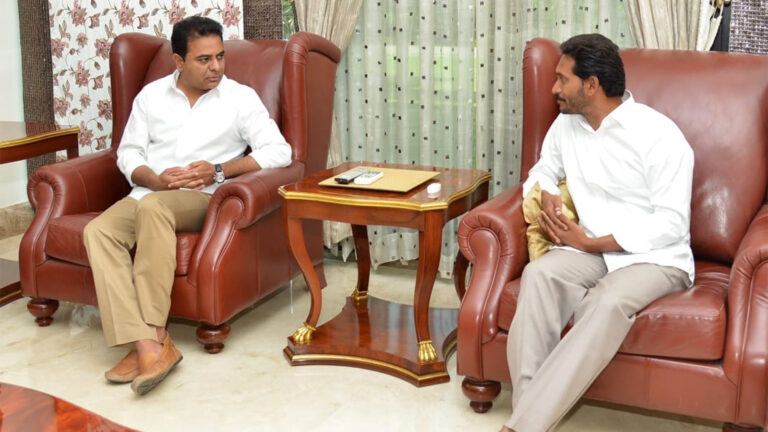 Jagan KTR political strategy