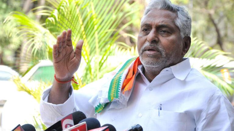 Jeevan Reddy Party change politics