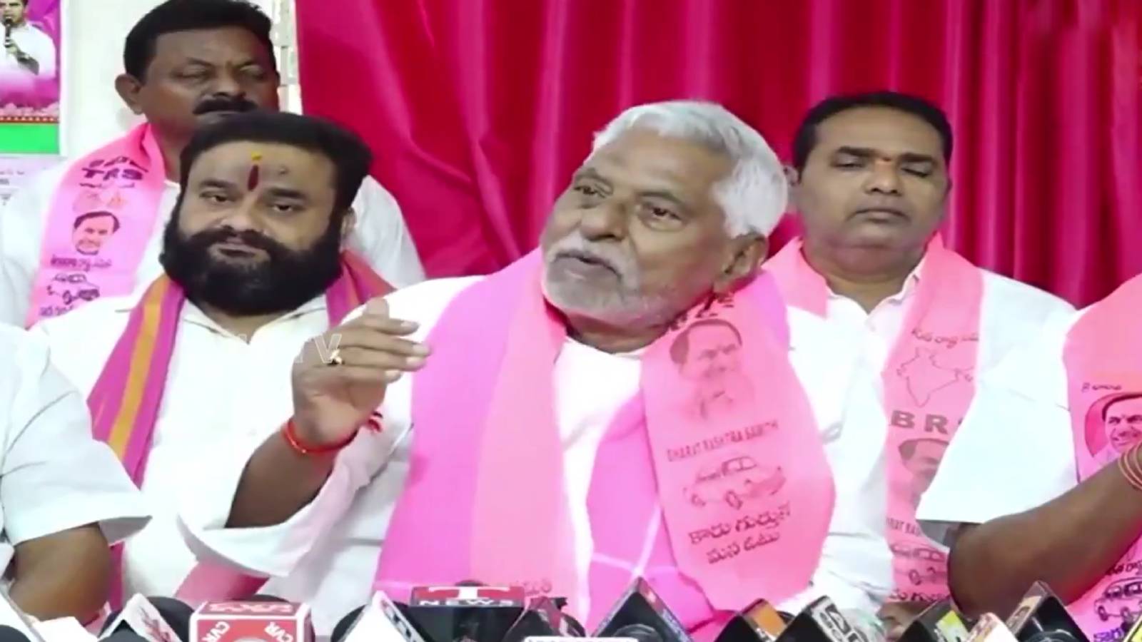 జీవన్ రెడ్డి అప్పుడే చంద్రబాబు పాట నేర్చేసుకున్నారే