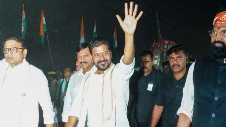 Revanth Reddy addressing public meeting targeting KCR and BRS