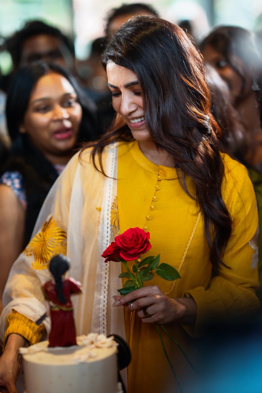 Samantha Celebrates Birthday with Fans
