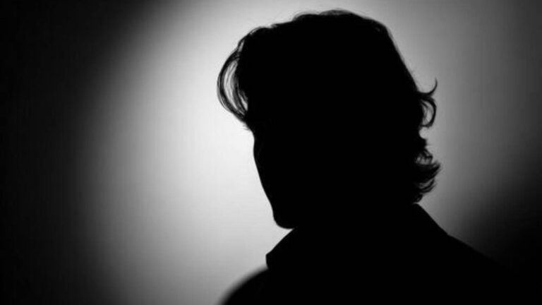 Senior Telugu star takes pay cut