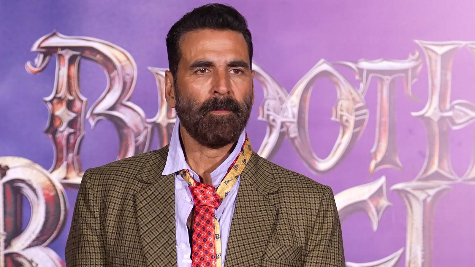 Akshay Signs Sequel to 20-Year-Old Disaster? What's the Truth