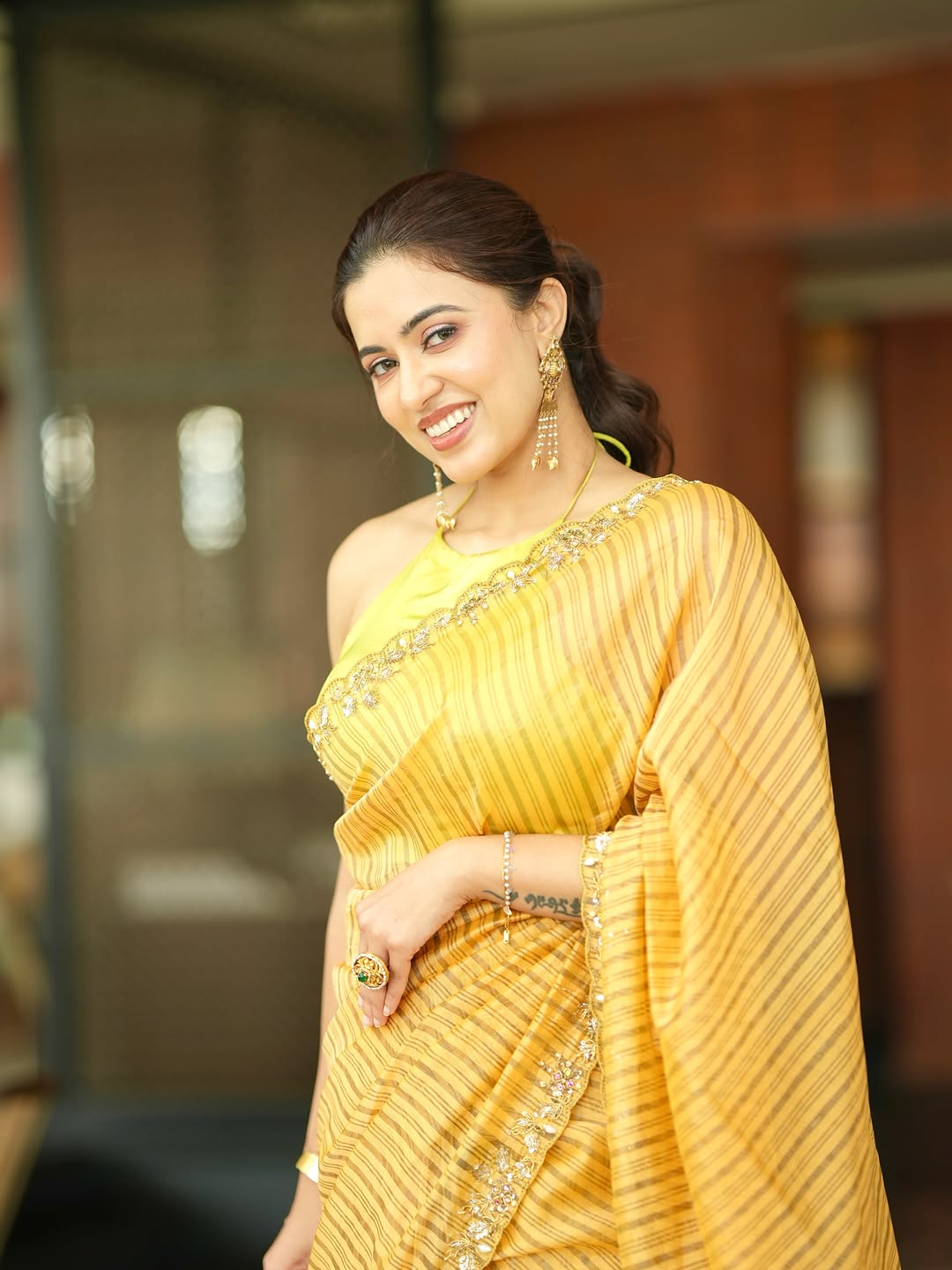 Bold Anju Kurian Flashing Radiant Toothly Smile
