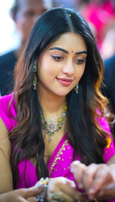 Pics: Anu Emmanuel Pink Saree With Pure Grace