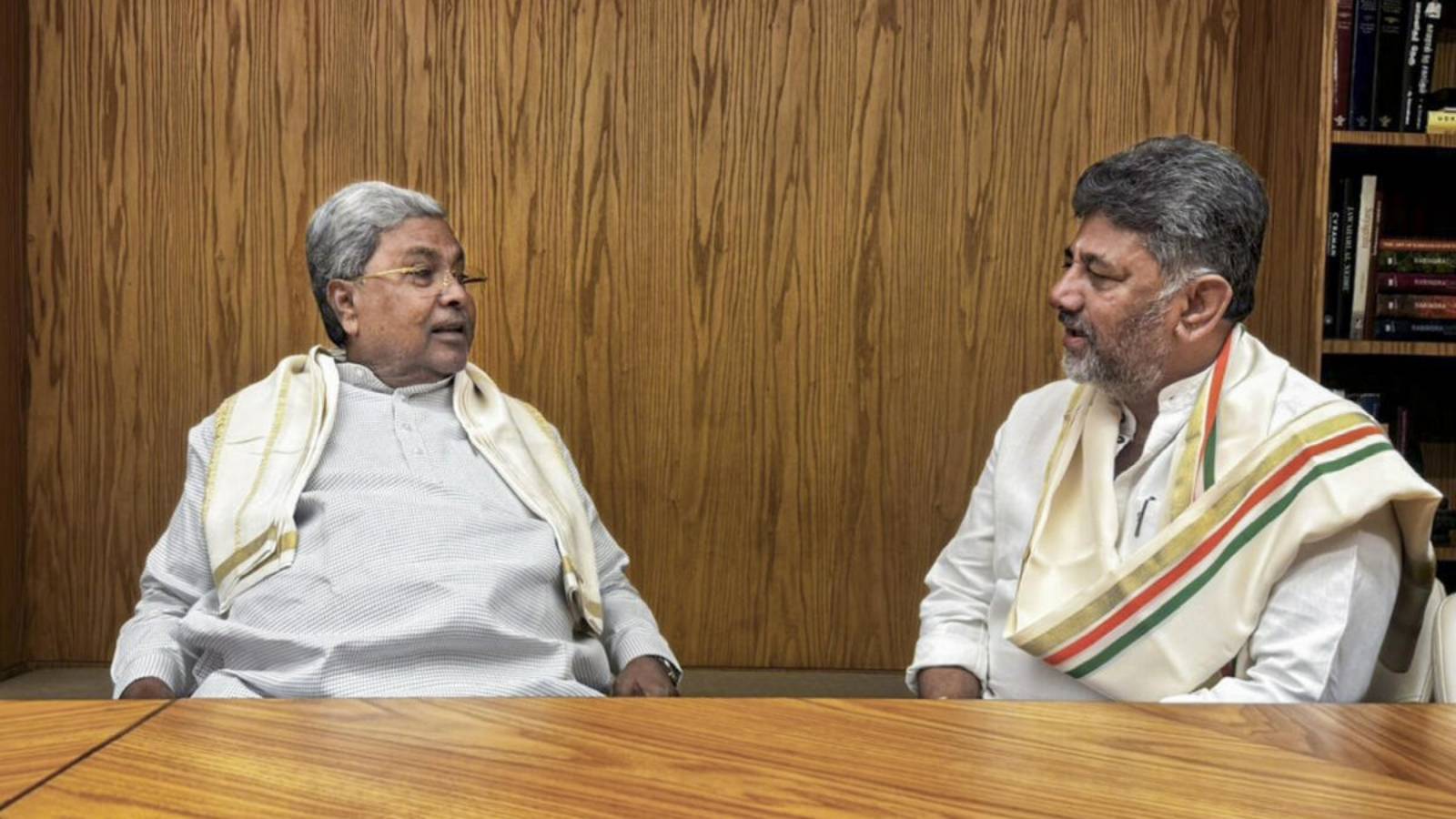 కాంగ్రెస్ ప్రభుత్వంలో సిఎంలు మార్పు తప్పదా?