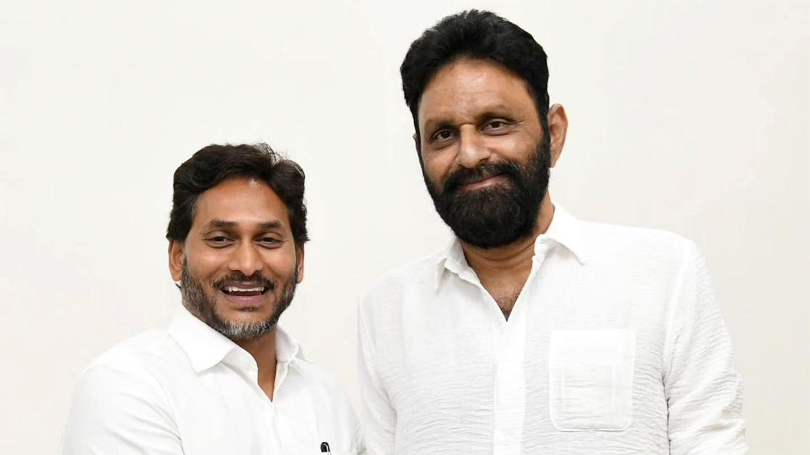 Kodali Nani meets Jagan latest photo