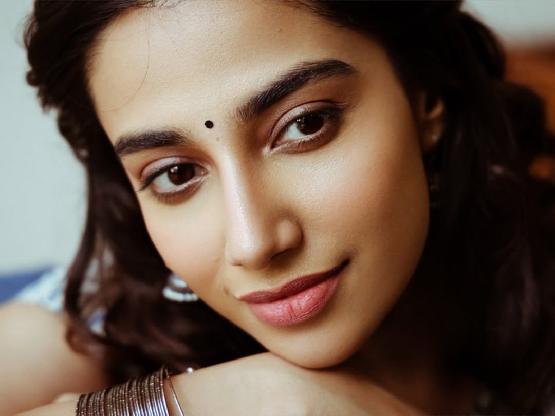 Meenakshi Chaudhary Gorgeous Close Up Face Portrait