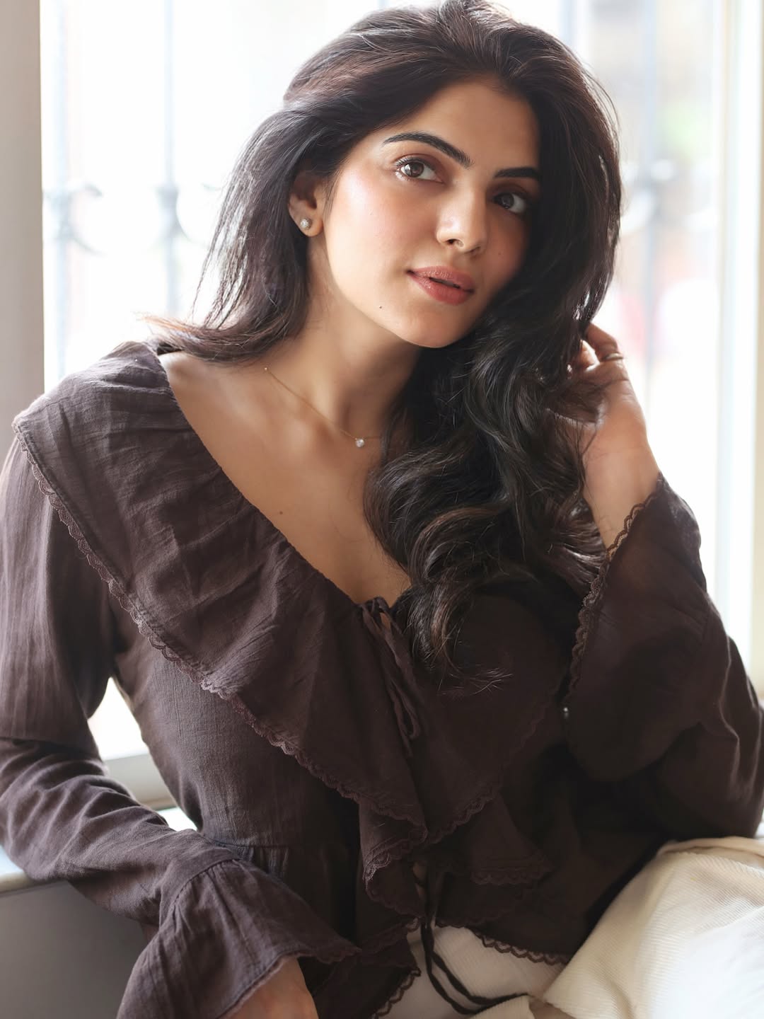 Misha Narang Sitting Gracefully In Cozy Look