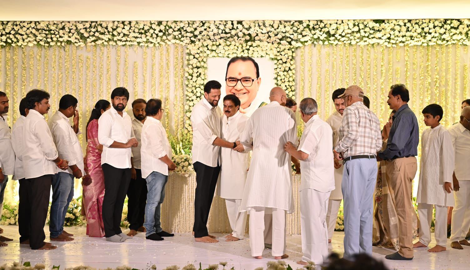 Pics: Nadendla Bhaskar Rao 10th Day Rituals in Hyd