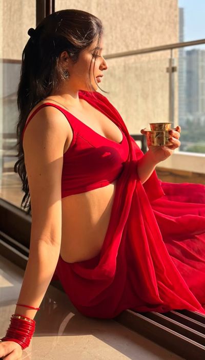 Pics: Nikita Sharma, Waistline Steals the Show