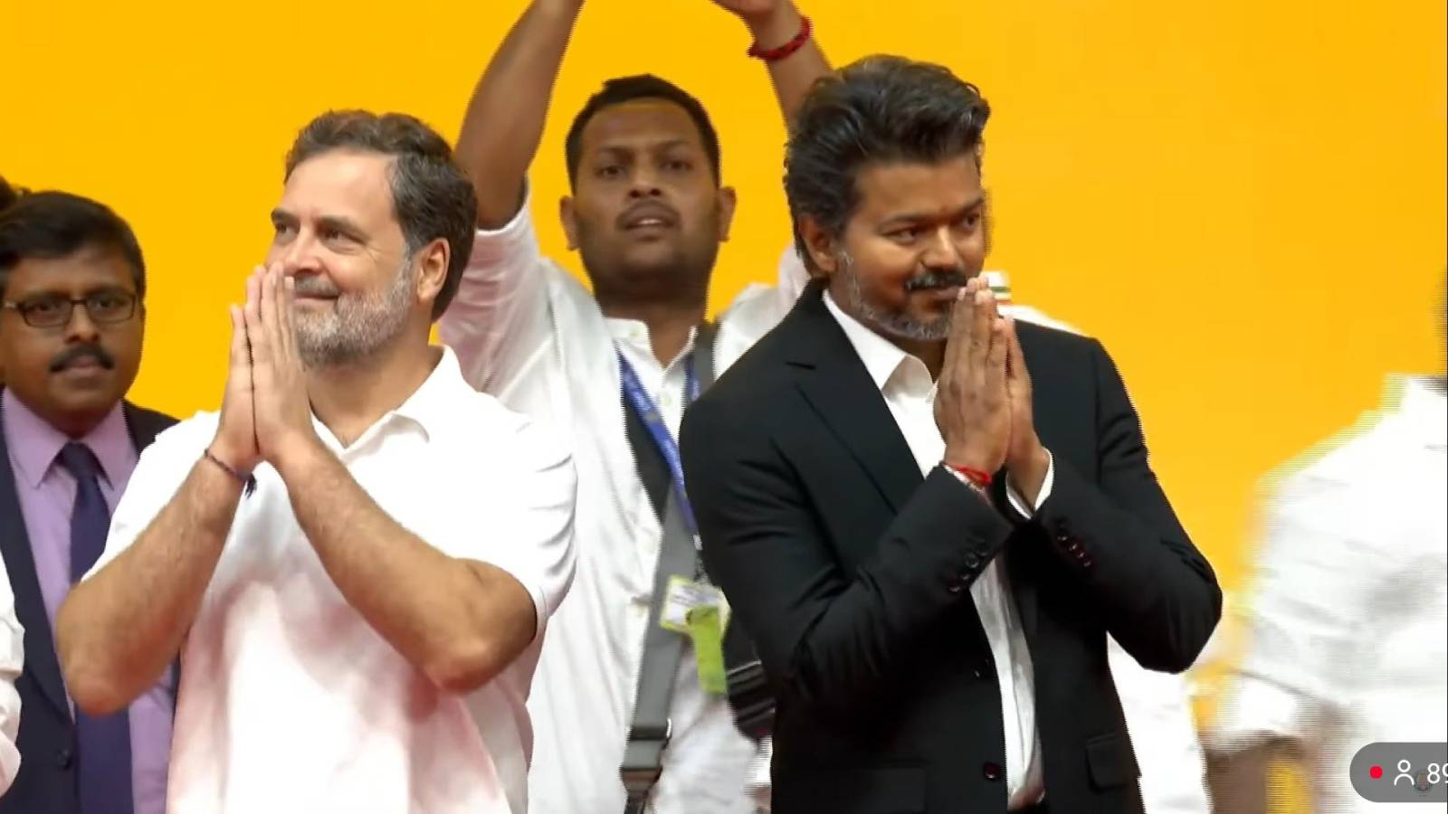 పాపం రాహుల్... ఎప్పుడూ సపోర్టింగ్ క్యారెక్టరేనా?