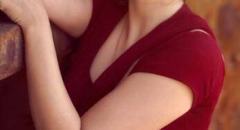 Pics: Rose Sardana Flaunts Regal Saree Style With Bold Attitude