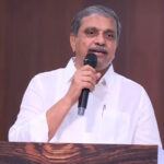 అవును మా జగన్‌ గొడ్డలే: సజ్జల