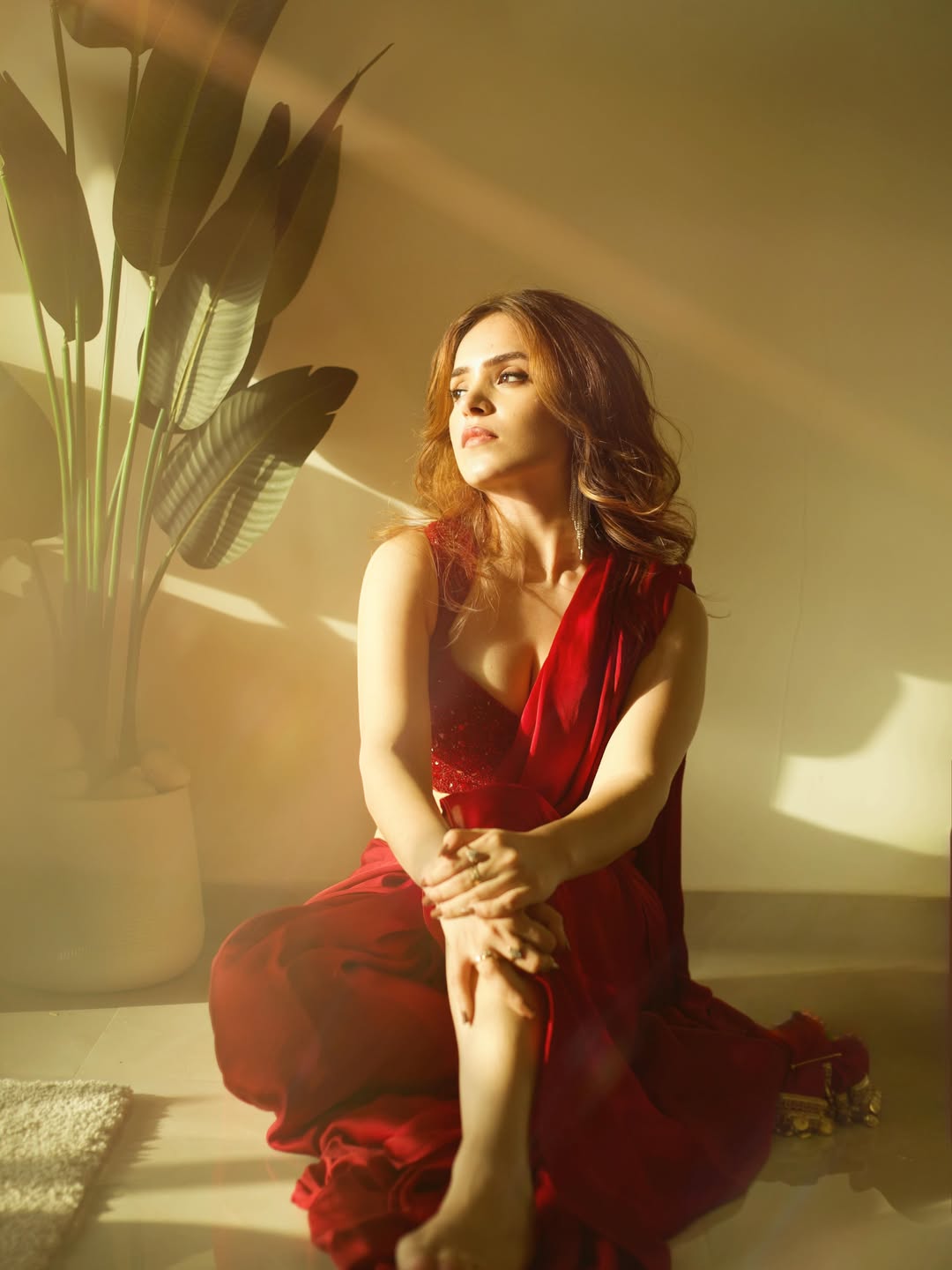 Elegant Simran Dhanwani Sitting On The Floor