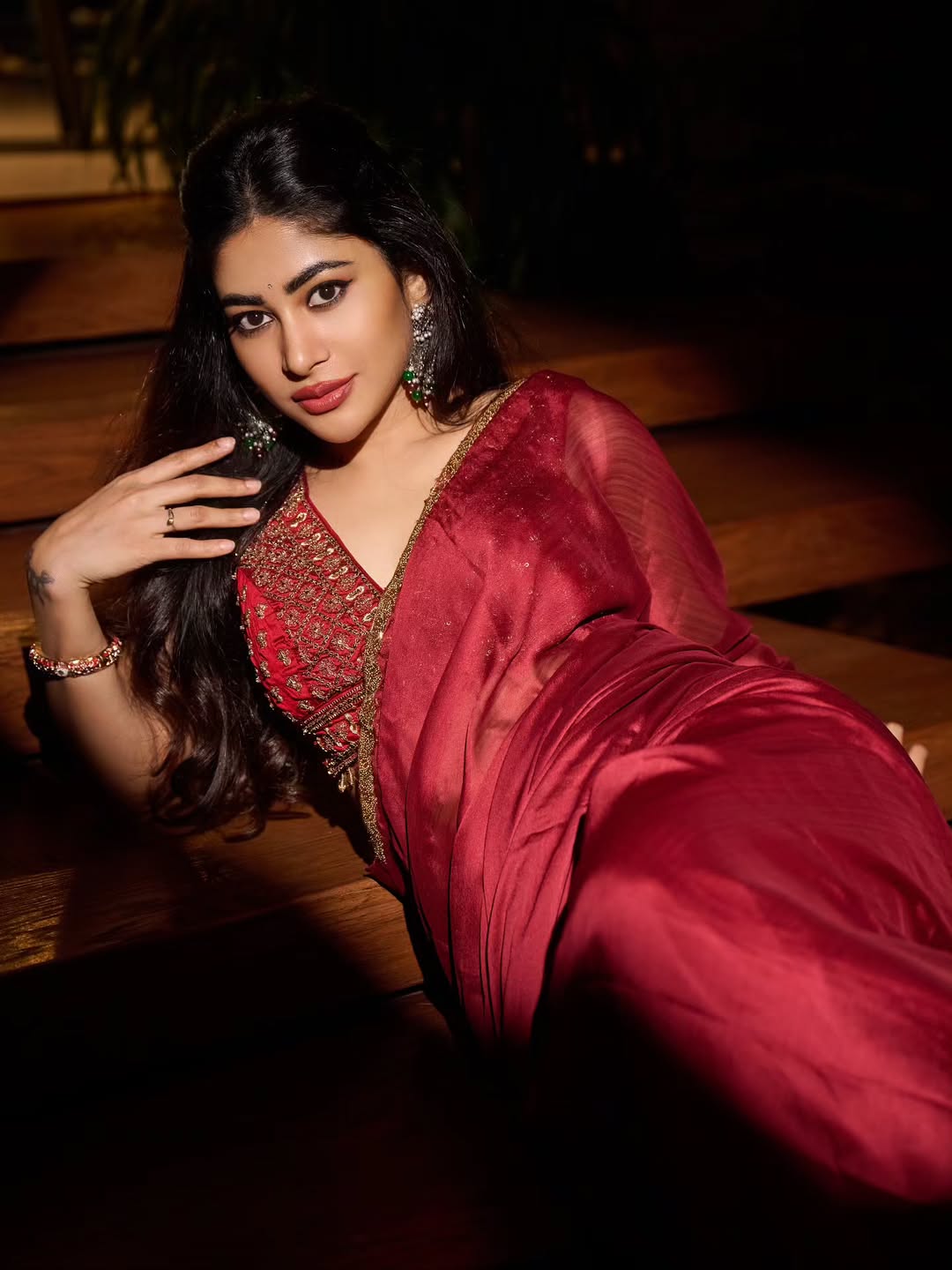 Sonu Thakur Chic Saree Styling With Confidence