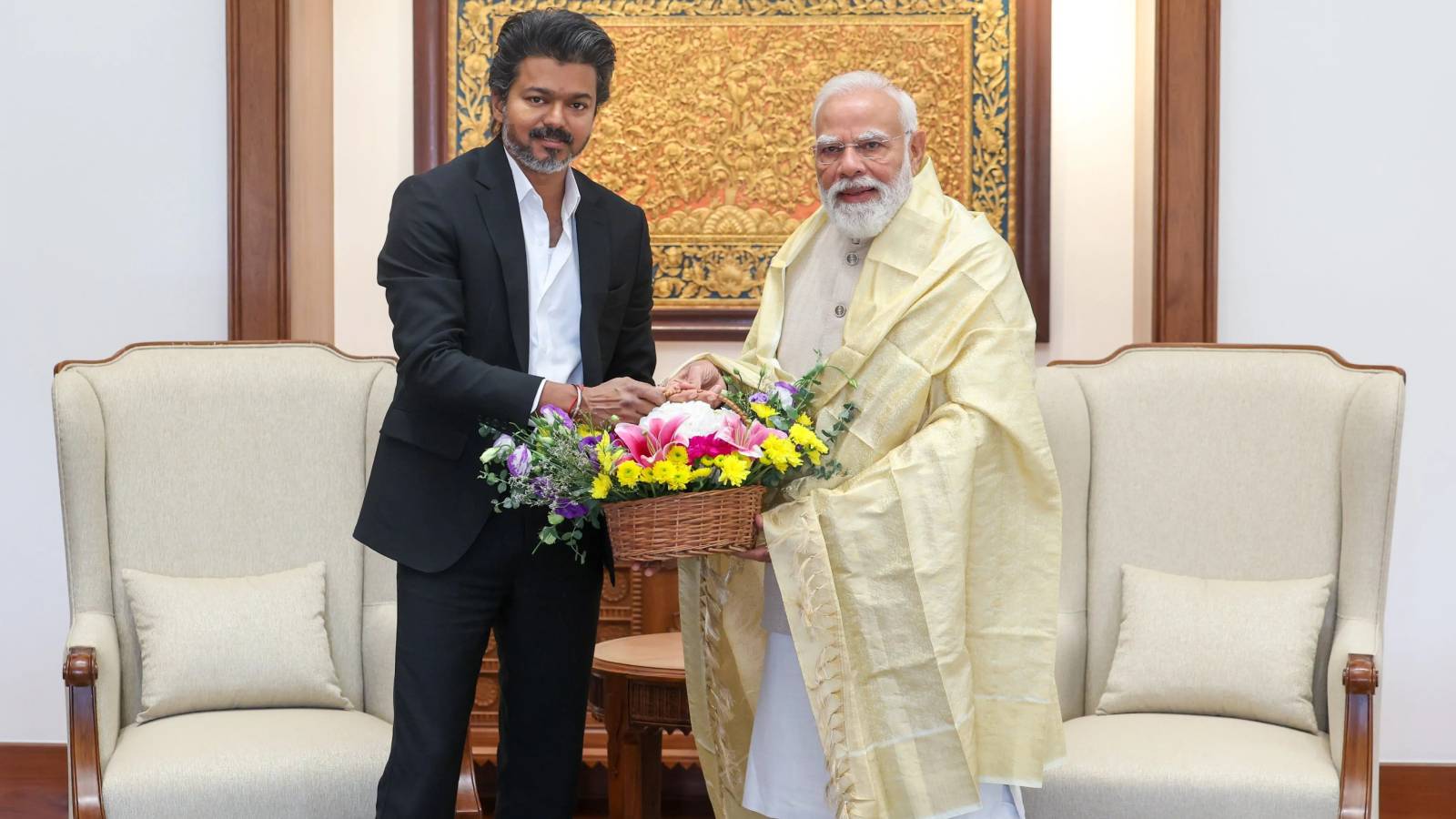 Shirt Button Open: Vijay Misbehaved With PM Modi!