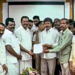 విజయ్‌ కాంగ్రెస్‌ని నమ్ముకుంటే గోదారి ఈదినట్లే?