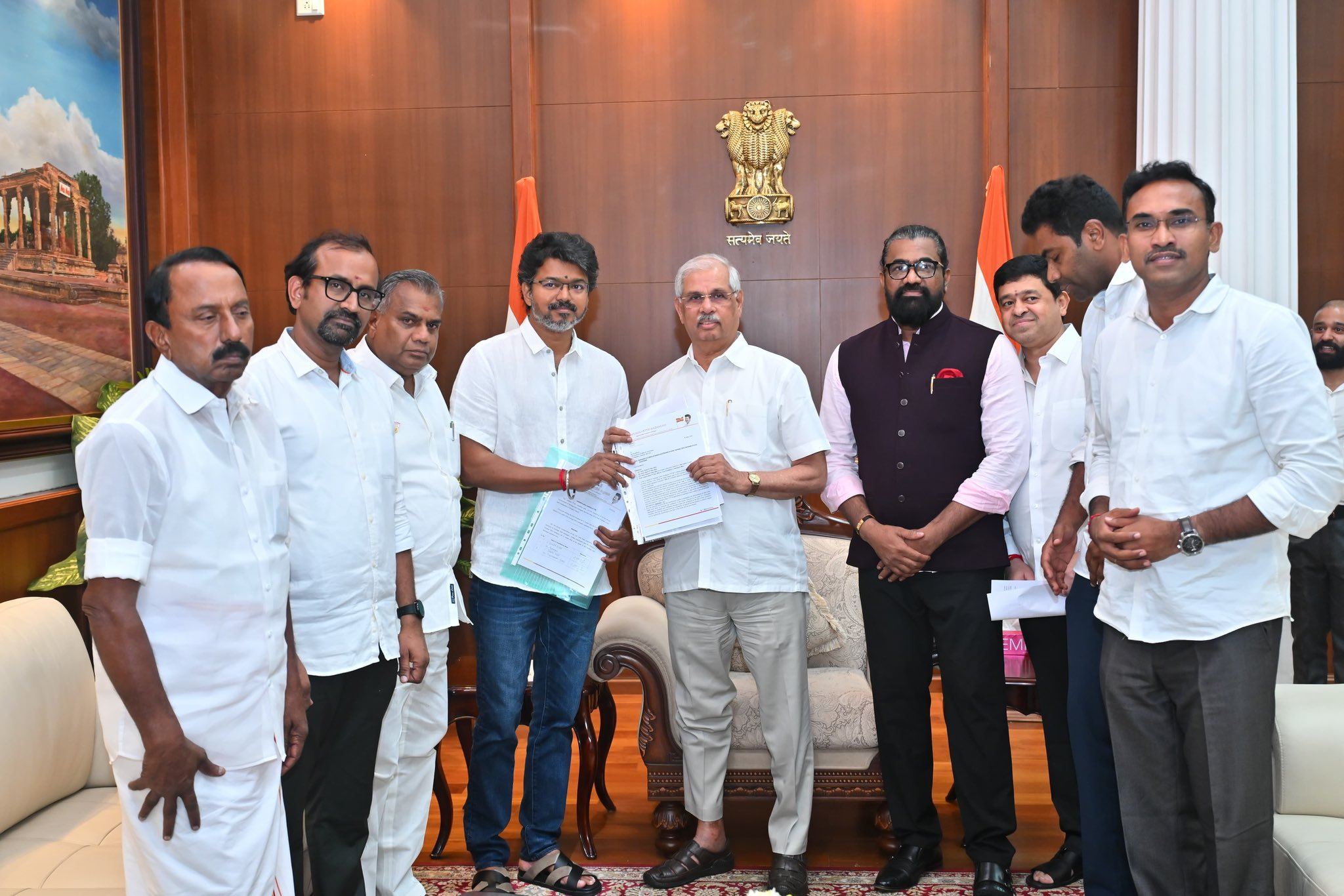 Vijay Confident Pose During Governor Office Meeting