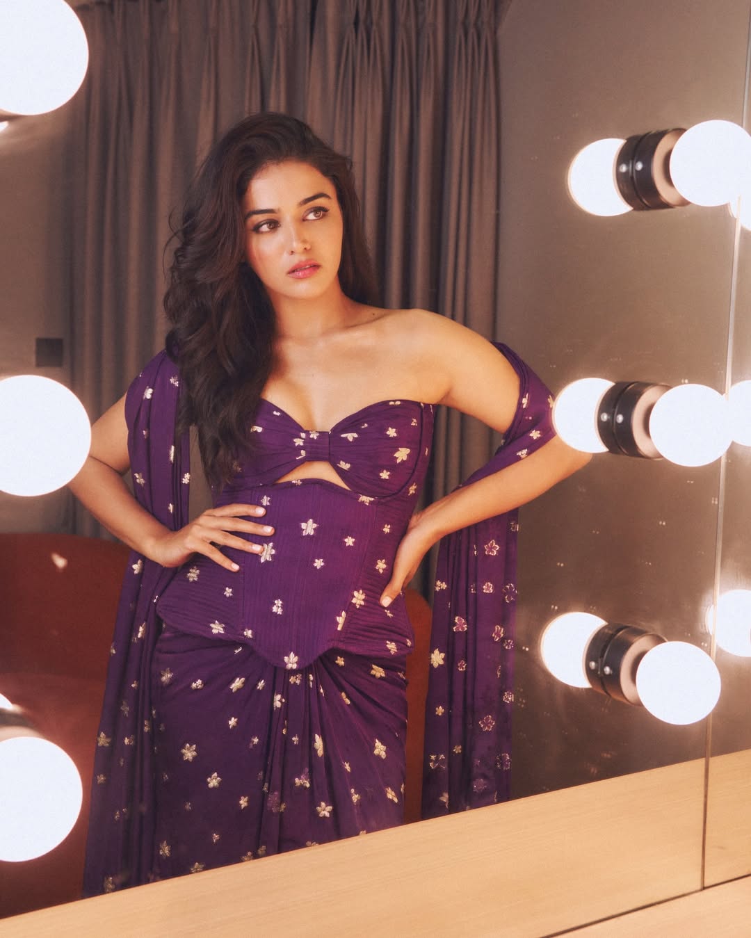 Wamiqa Gabbi Flaunting Curves In Ethnic Wear