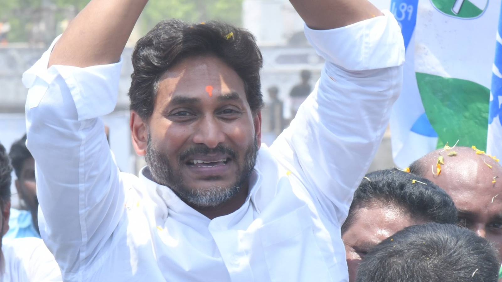 YS Jagan with sindoor bottu