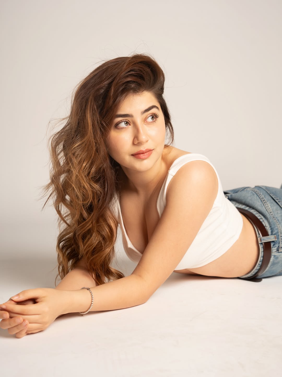 Aditi Bhatia Poses Gracefully On Studio Floor Now
