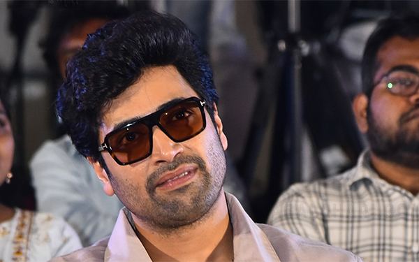 Adivi Sesh faces social media criticism
