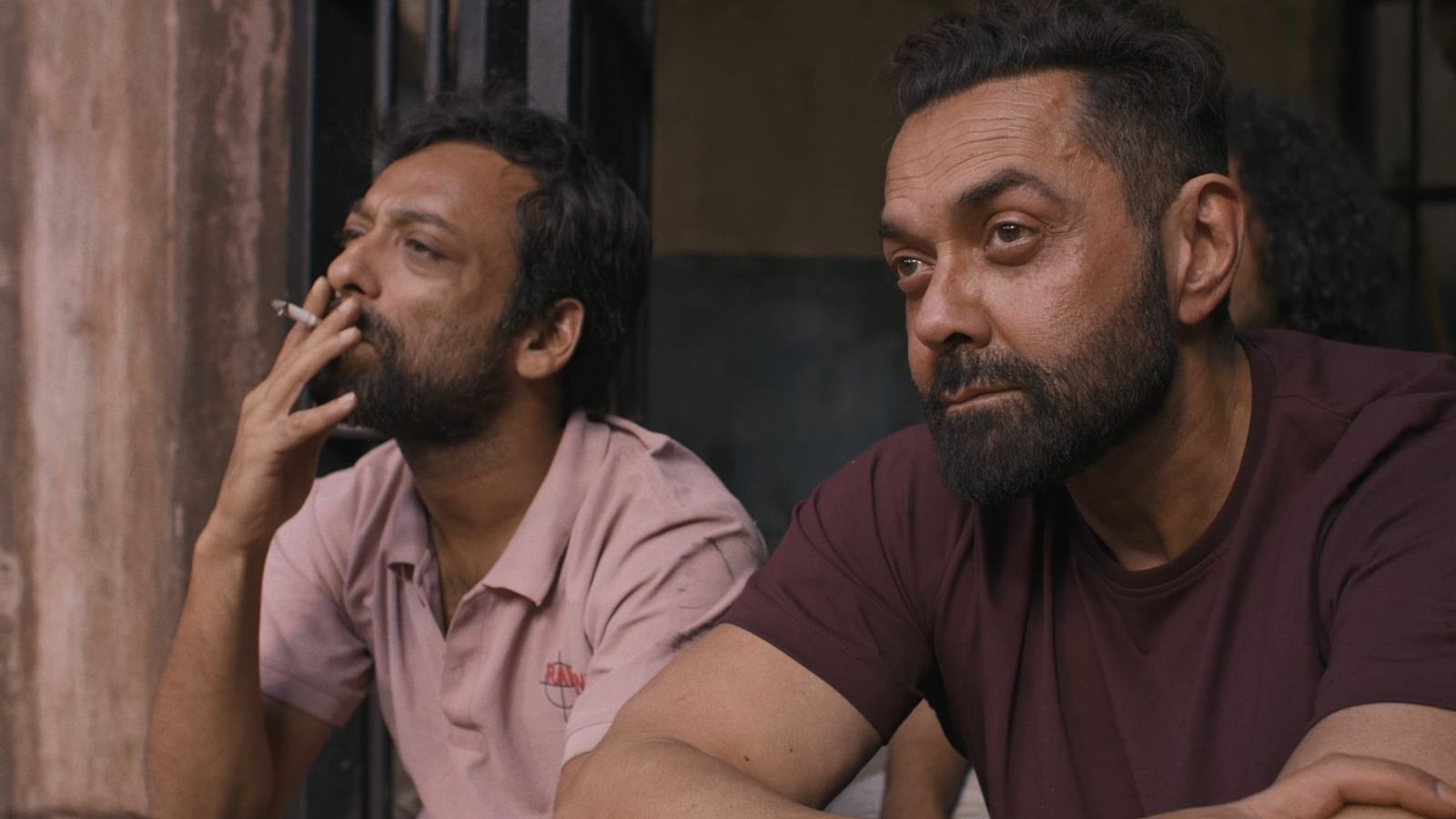 Bandar movie poster and theatre audience