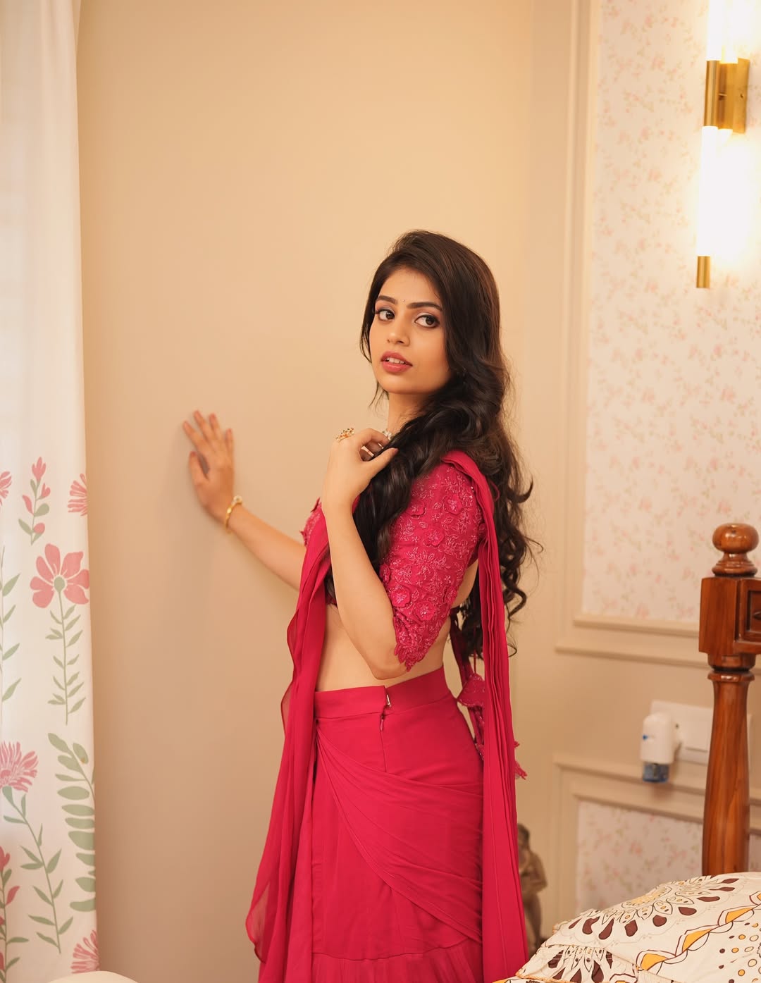Bandhavi Sridhar Side Profile Saree Glamour Look