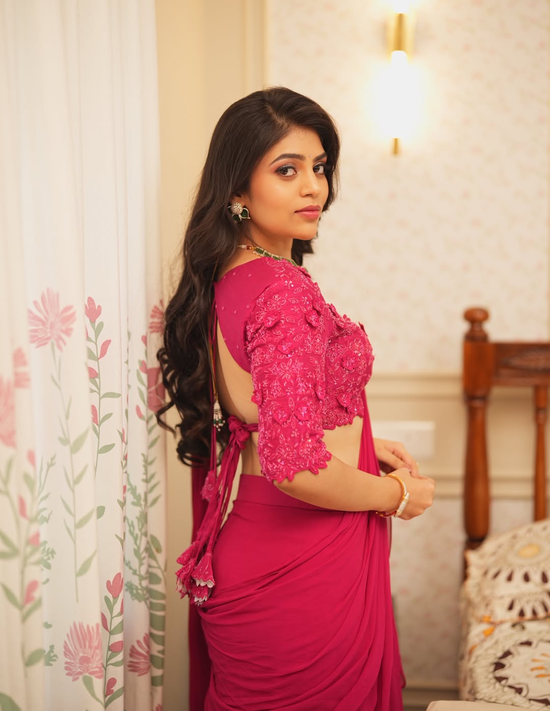 Bandhavi Sridhar Showing Elegant Backless Blouse