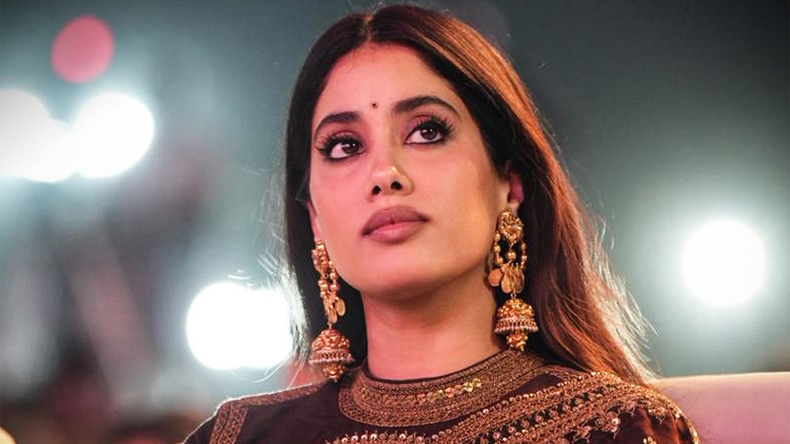 దేవర విషయంలో జాన్వీకి అసంతృప్తి ఉందా ?