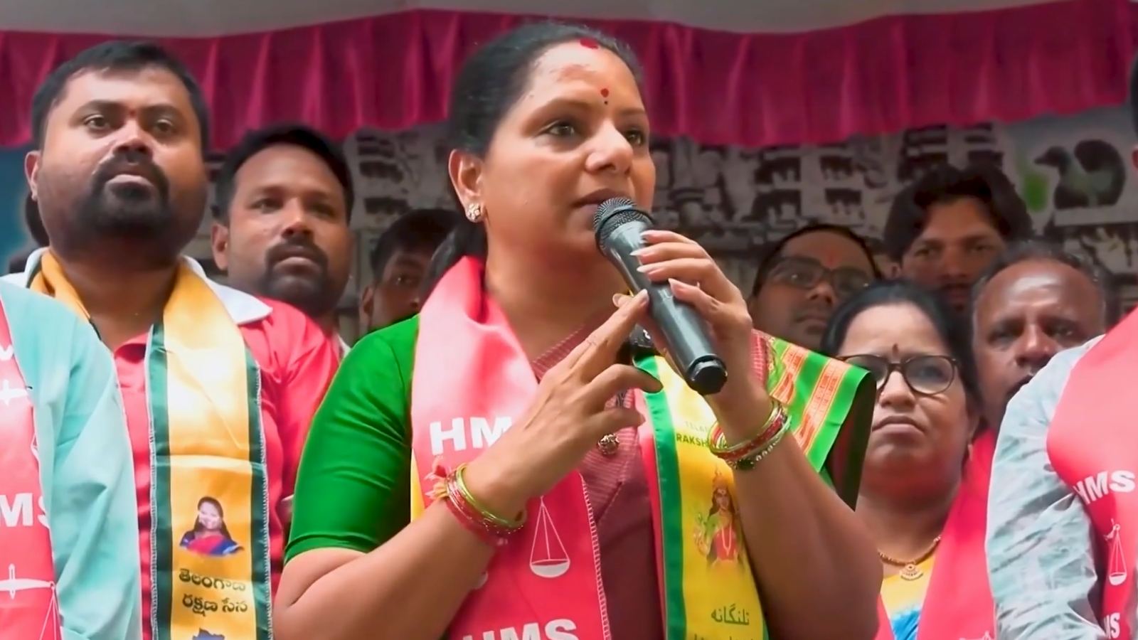 K. Kavitha at RK-7 protest