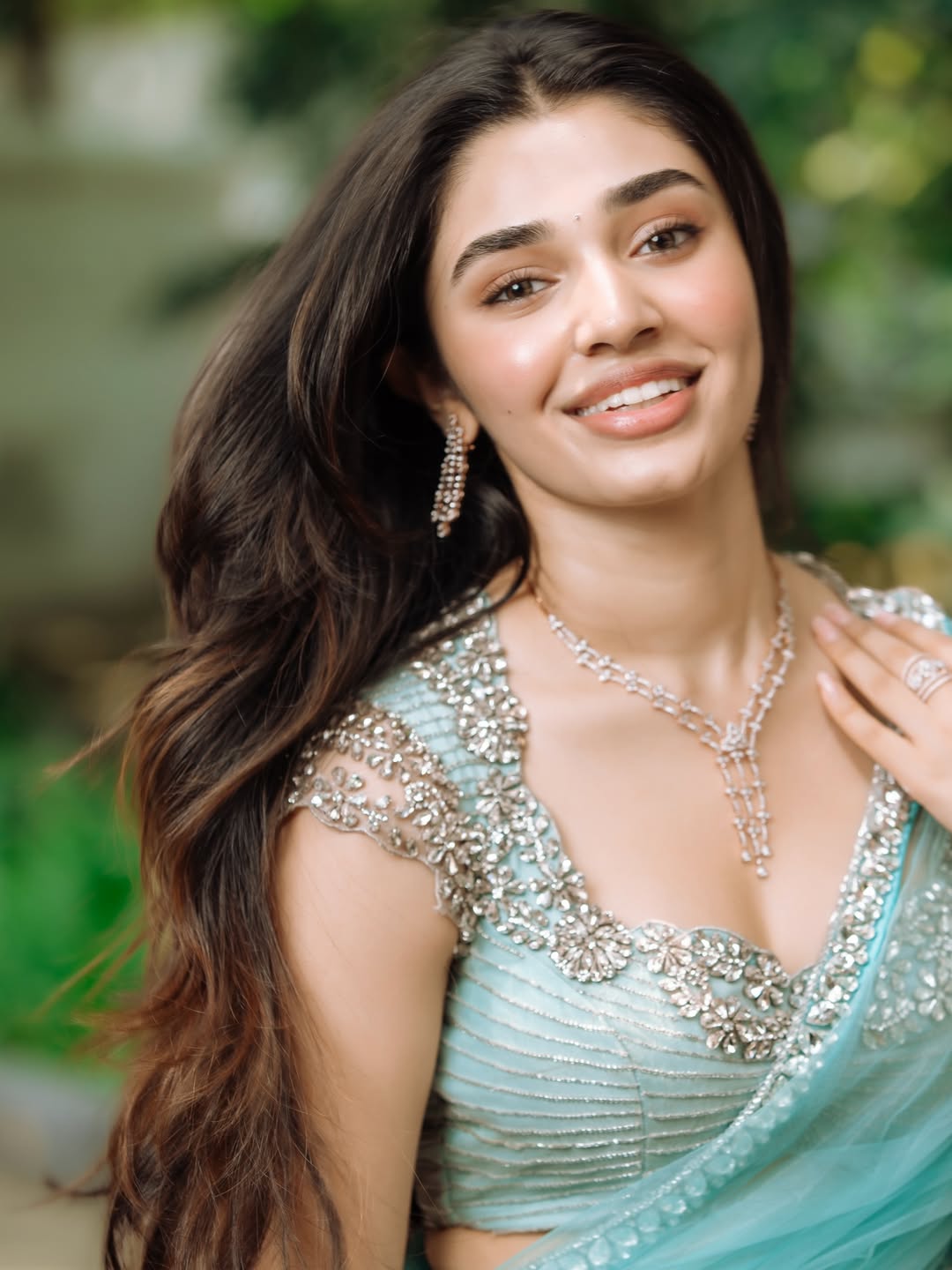 Krithi Shetty Showing Back Cut Blouse Design Details