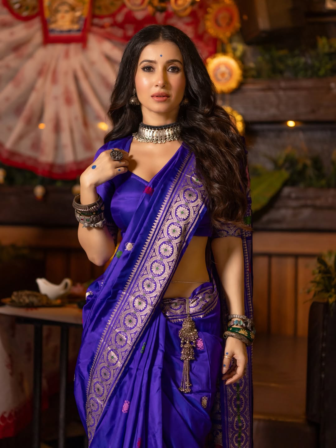 Monami Ghosh Showcasing Oxidized Silver Jewelry