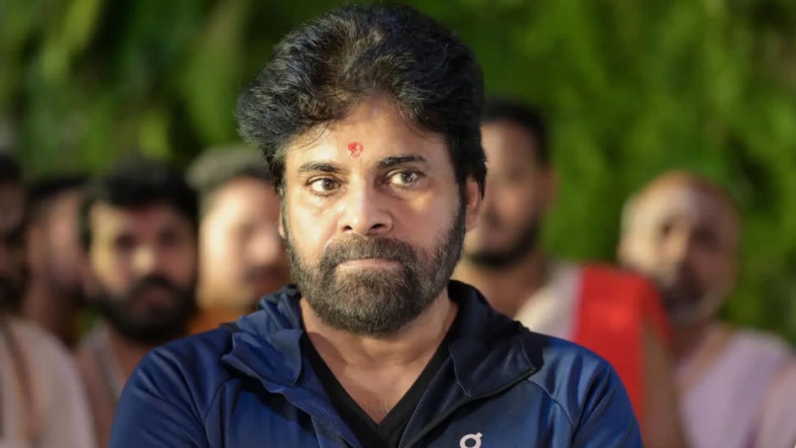 Pawan Kalyan balancing politics and cinema
