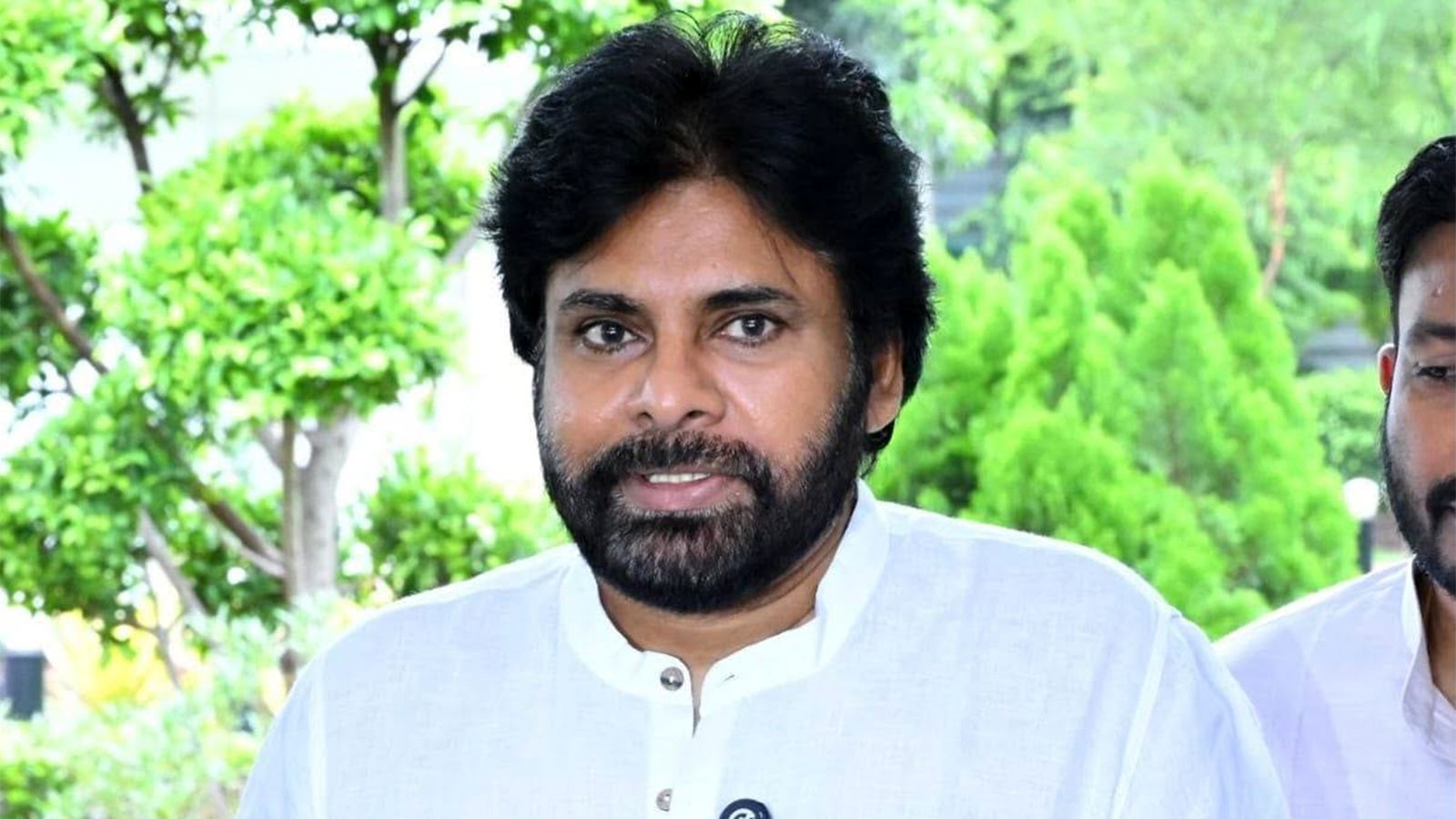 Pawan Kalyan discussing national politics