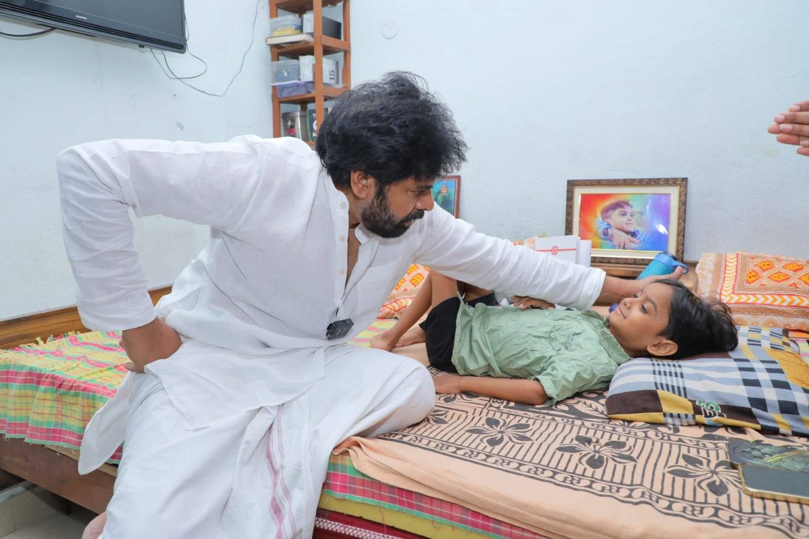 Pawan Kalyan Shares Warm Moment With Niranjan