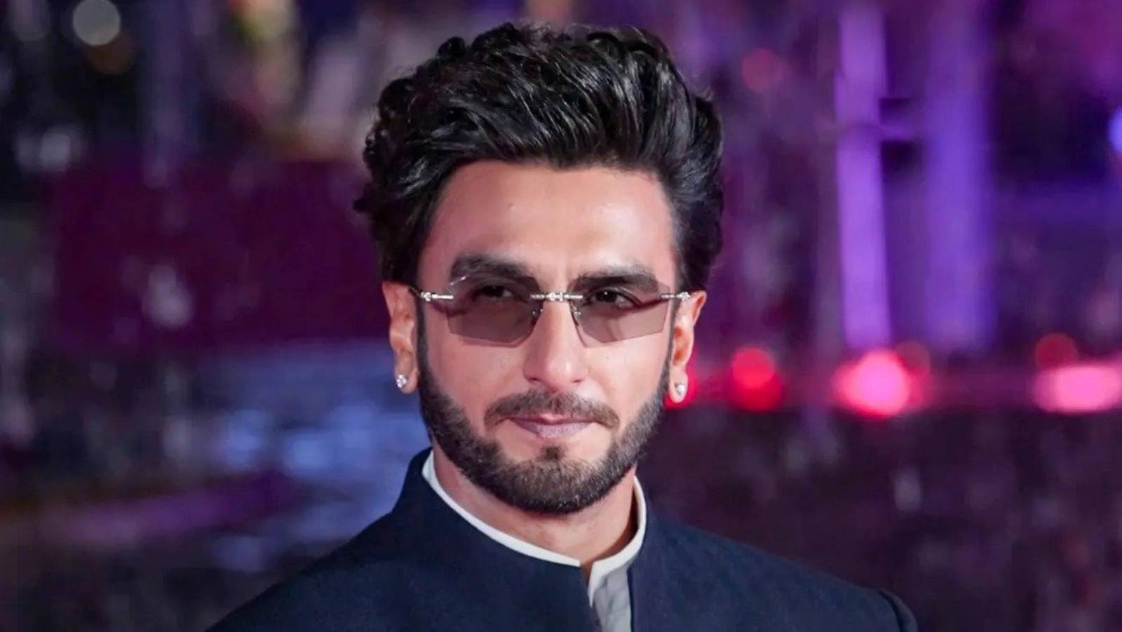 Ranveer Singh stays silent on Don 3 controversy