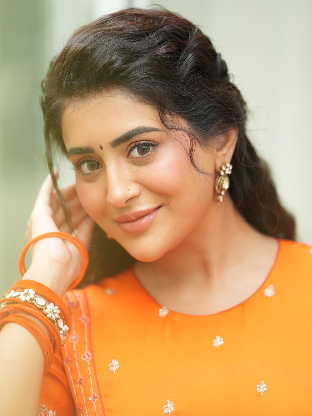 Rashi Singh Soft Smile Close Up Portrait Frame
