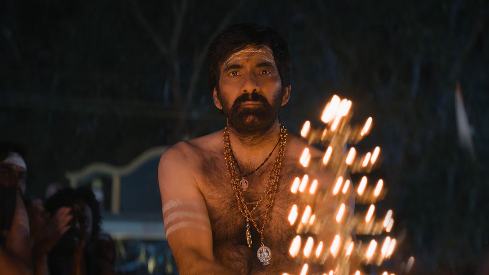 Ravi Teja in Irumudi glimpse