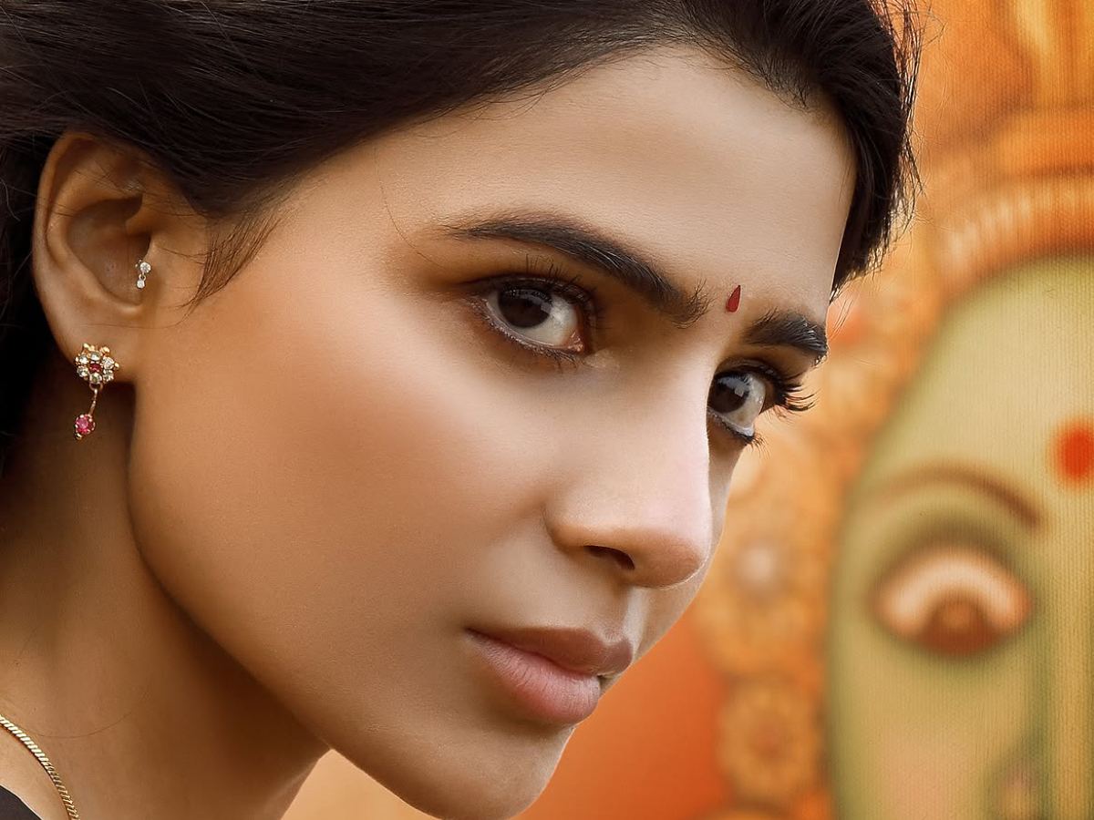 Samantha in Maa Inti Bangaram