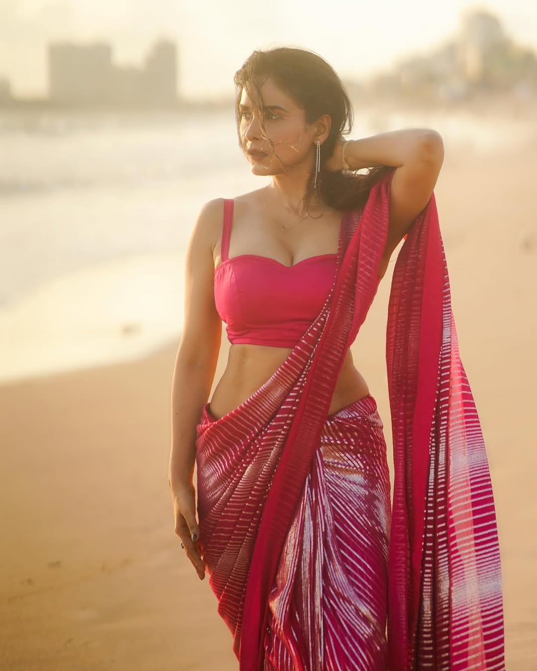 Radiant Charm In Chic Saree Styling At Sunset Glow