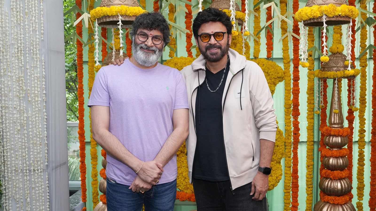 Venkatesh and Trivikram Aadarsha Kutumbam set buzz